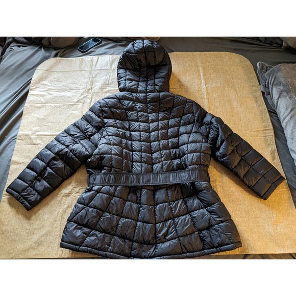 Rocawear Women's Black Puffer Jacket W/ Belt Strap Size 2XL W/ Faux Fur - Picture 2 of 5